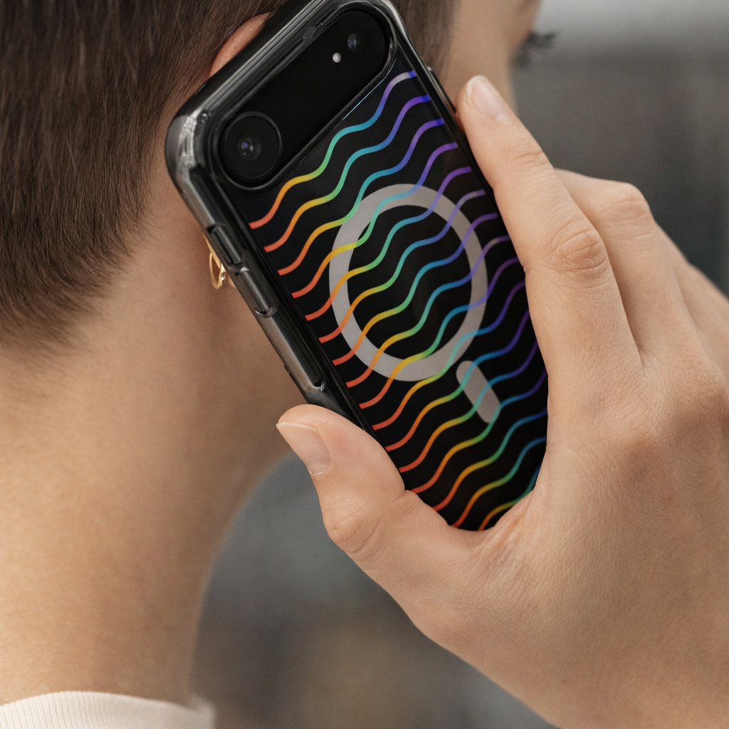 Transparente iPhone®-Hülle mit MagSafe® - Queer